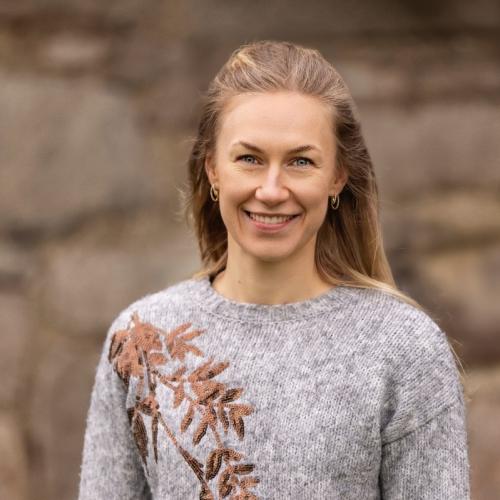 Lisette Jespersen - Vi erbjuder renovering av kallmur